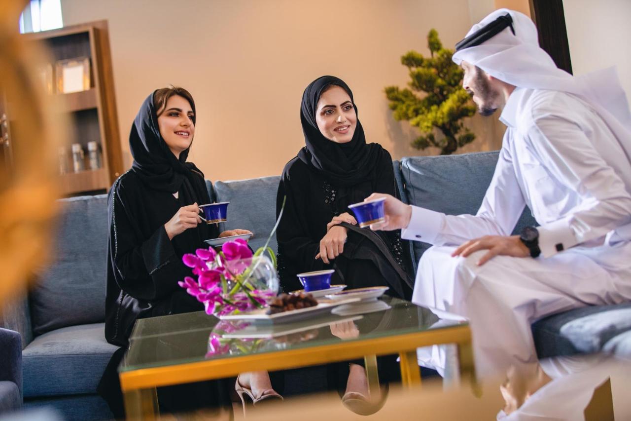 Centara West Bay Hotel & Residences ドーハ エクステリア 写真 Arabian coffee