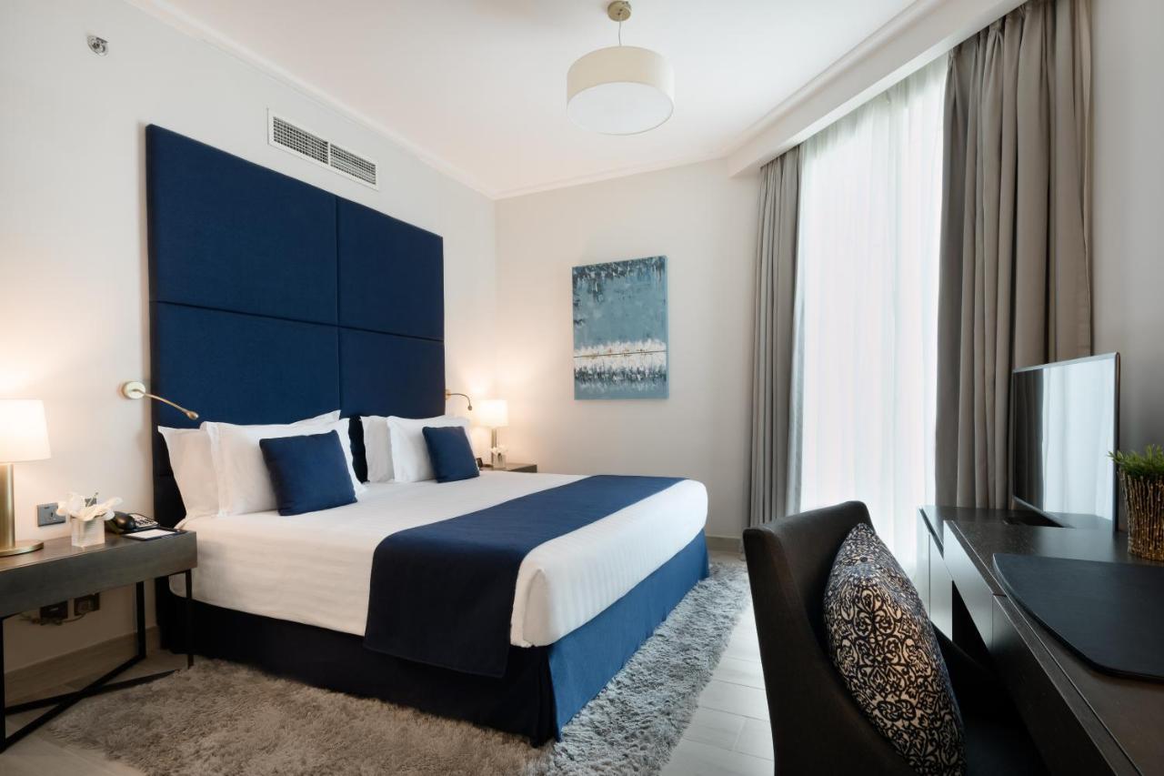 Centara West Bay Hotel & Residences ドーハ エクステリア 写真 Deluxe room